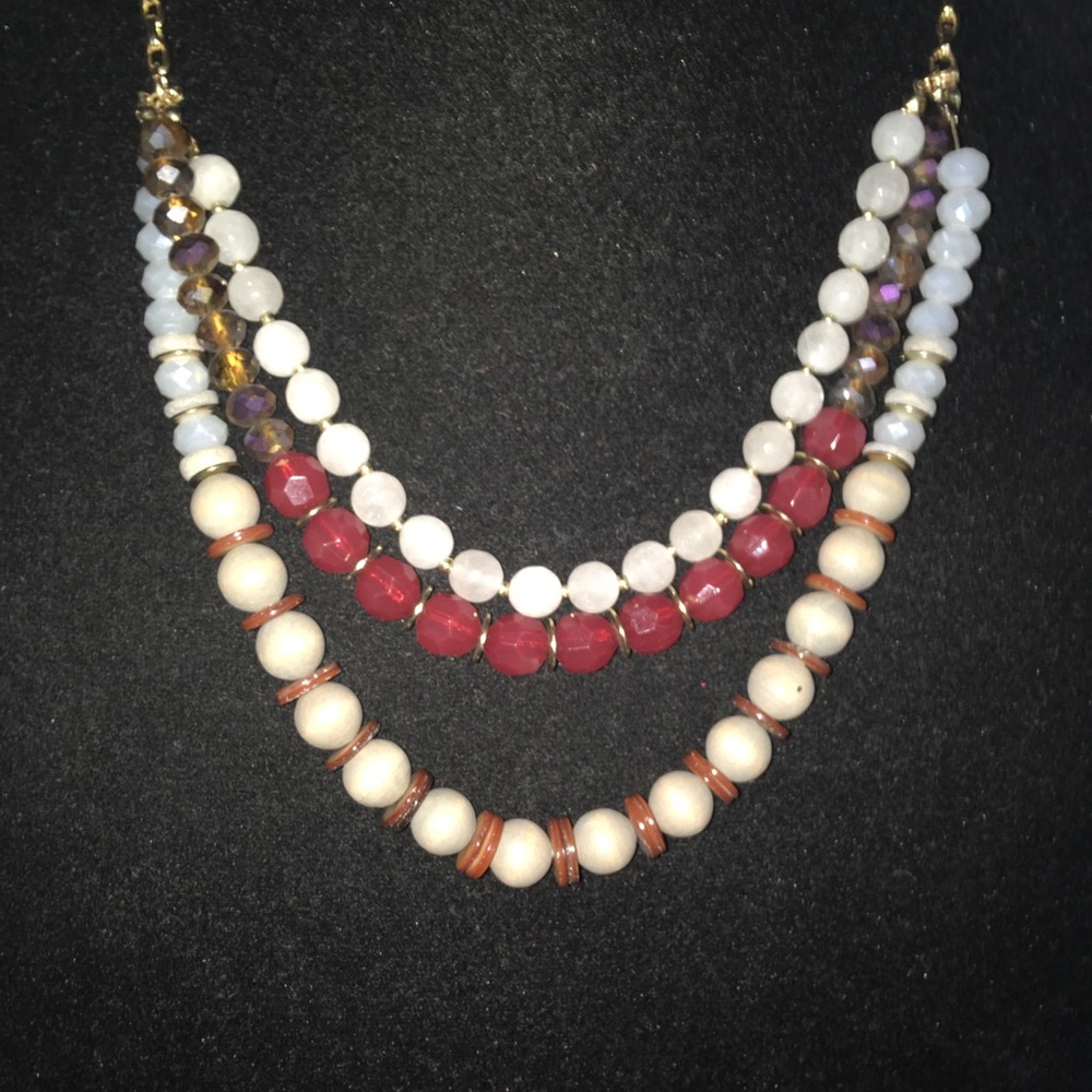 Loft Beaded Necklace - Picture 2 of 2